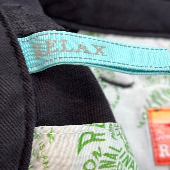 Tommy Bahama Cargo Shorts Relax Key Grip 9.5-inch Blue Flat Front Size 42 #TR808 - Picture 11 of 12